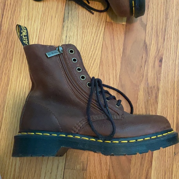 Dr martens lace up - Picture 2 of 2